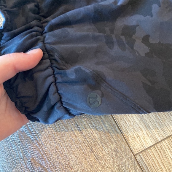 Lululemon Keep Moving Pant 7/8 High-Rise Incognito Camo Multi Grey Sz 4 Paperbag - Picture 6 of 8